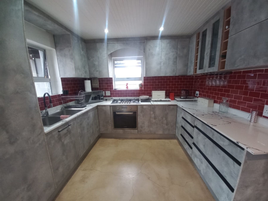 3 Bedroom Property for Sale in Woodlands Western Cape